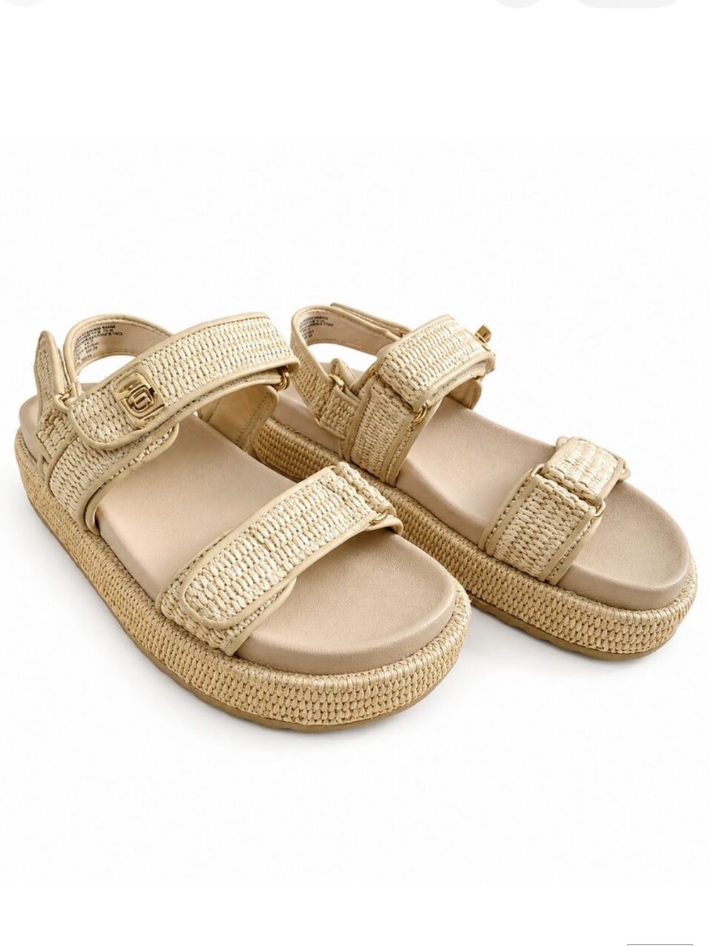 Steve Madden women’s Beige Woven Strap Sandals raffia